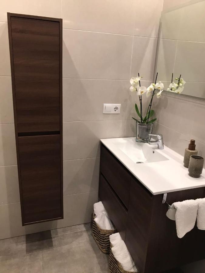 Apartamento Palacio Valdes, Centro Aviles, Con Parking Exterior foto
